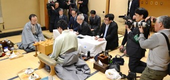 第43期棋王戦五番勝負 第5局 ▲渡辺明棋王 − △永瀬拓矢七段