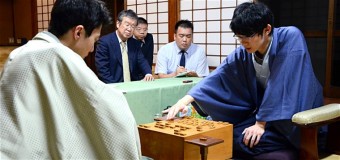 第66期王座戦五番勝負 第1局 ▲斎藤慎太郎七段 – △中村太地王座