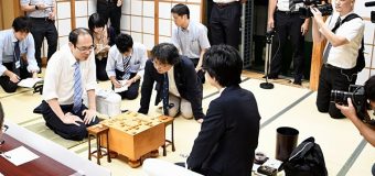 第32期竜王戦挑戦者決定三番勝負 第2局 ▲豊島将之名人 – △木村一基九段