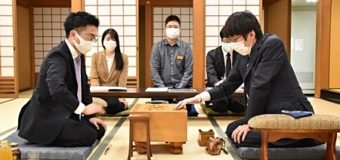 第79期A級順位戦 4回戦 ▲菅井竜也八段 – △広瀬章人八段