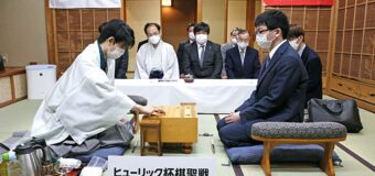 第93期棋聖戦五番勝負 第2局 ▲永瀬拓矢王座 − △藤井聡太棋聖