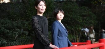 第13期リコー杯女流王座戦五番勝負 第1局 ▲里見香奈女流王座 – △加藤桃子女流四段