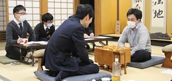 第82期A級順位戦 6回戦 ▲菅井竜也八段 – △斎藤慎太郎八段