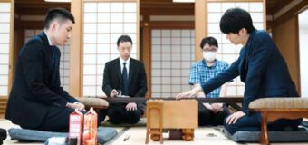 第37期竜王戦決勝トーナメント ▲斎藤慎太郎八段 – △高野智史六段