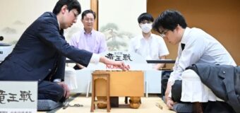 第37期竜王戦挑戦者決定三番勝負 第1局 ▲佐々木勇気八段 – △広瀬章人九段