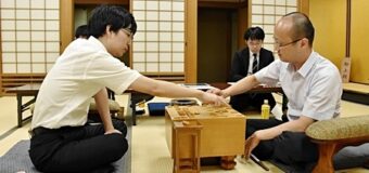 第83期A級順位戦 2回戦 ▲豊島将之九段 – △渡辺明九段