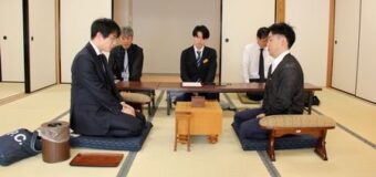 第83期A級順位戦 8回戦 ▲菅井竜也八段 – △佐々木勇気八段