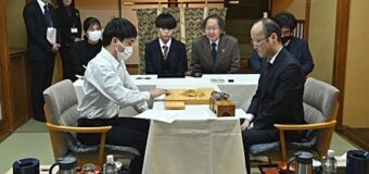 第83期A級順位戦 9回戦 ▲渡辺明九段 – △菅井竜也八段