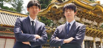 第96期棋聖戦五番勝負 第1局 ▲杉本和陽六段 − △藤井聡太棋聖