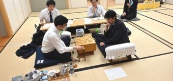 第84期A級順位戦 1回戦 ▲中村太地八段 – △永瀬拓矢九段