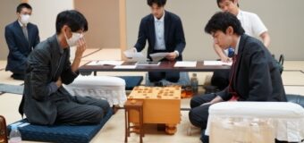 第84期A級順位戦 2回戦 ▲千田翔太八段 – △中村太地八段